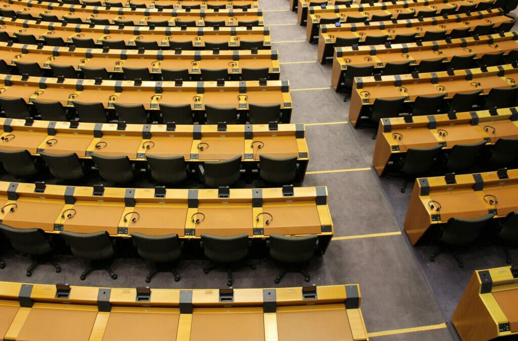 Contactgegevens parlementsleden: federale en regionale verkiezingen 2024
